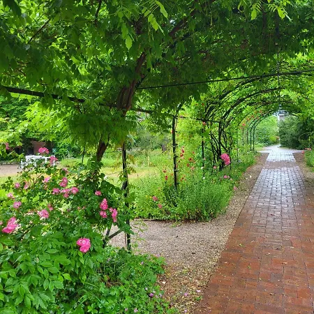 Отель Gaeste- Und Tagungshaus Am Glockengarten Берлин