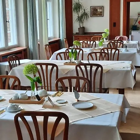 Hotel Gaeste- Und Tagungshaus Am Glockengarten