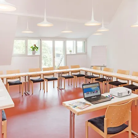 Отель Gaeste- Und Tagungshaus Am Glockengarten 3*
