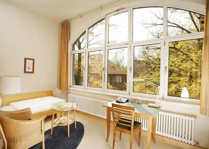 Hotel Gaeste- Und Tagungshaus Am Glockengarten Berlin